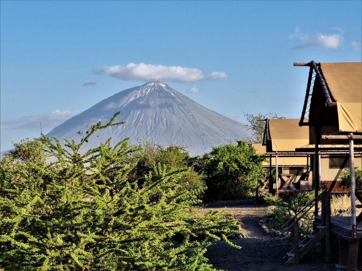 Africa Safari Lake Natron Mtowabaga Exterior foto